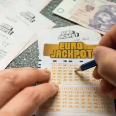 Ile naprawdę można wygrać w Eurojackpot za 3 trafione liczby?