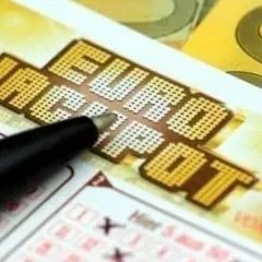 Losowanie Eurojackpot kiedy: poznaj dni i godziny losowań
